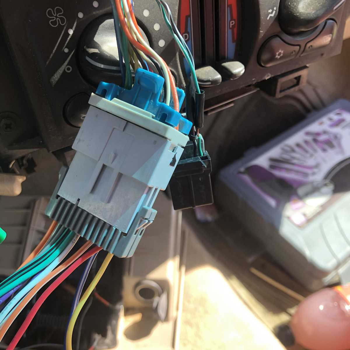 2000 chevy impala radio wiring diagram 2000 chevy impala radio wiring diagram