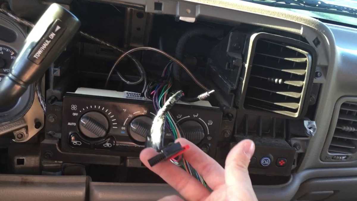 2003 chevy suburban radio wiring diagram bose