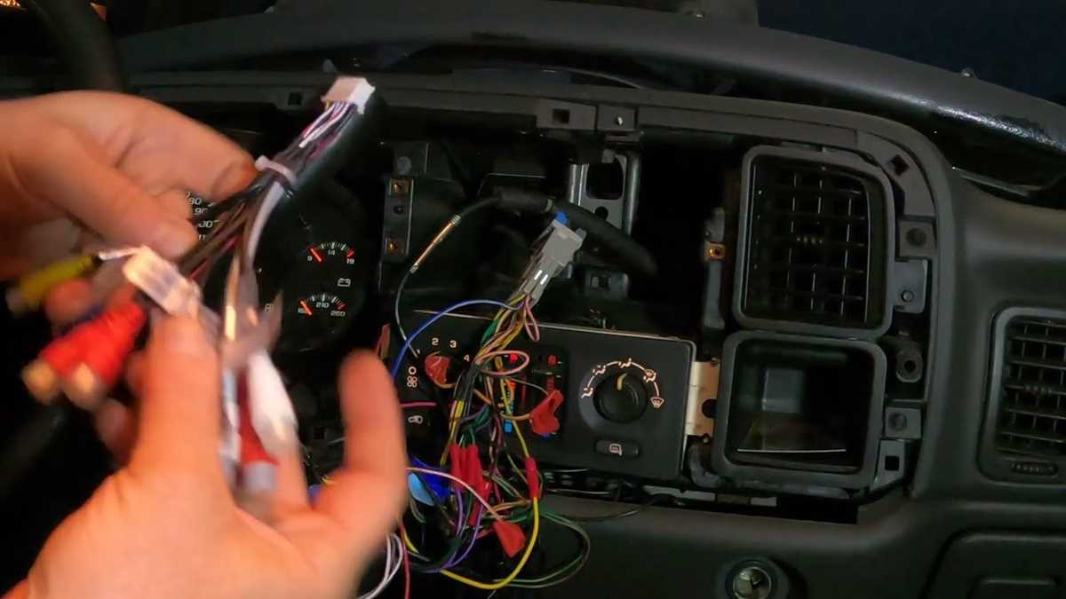 2007 silverado classic radio wiring diagram