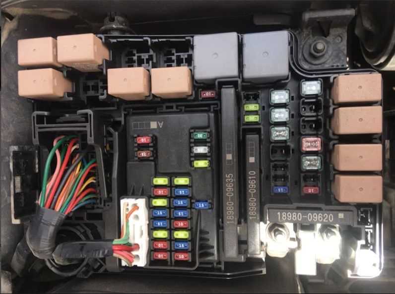 2017 hyundai elantra radio wiring diagram
