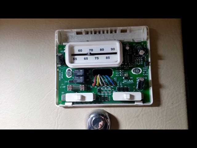 wiring diagram for coleman mach thermostat